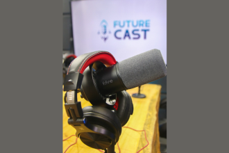 Future Cast TV explora como os podcasts estão reinventando o jornalismo com profundidade, liberdade e novas formas de conexão com o público.