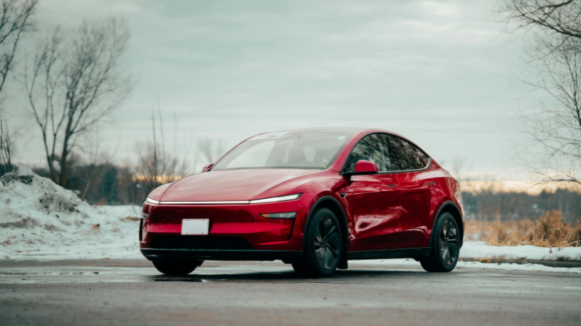 Da engenharia embarcada à transformação digital, Sérgio Bento De Araújo aborda como a inovação automotiva está abrindo caminhos inéditos para a educação e o desenvolvimento profissional.