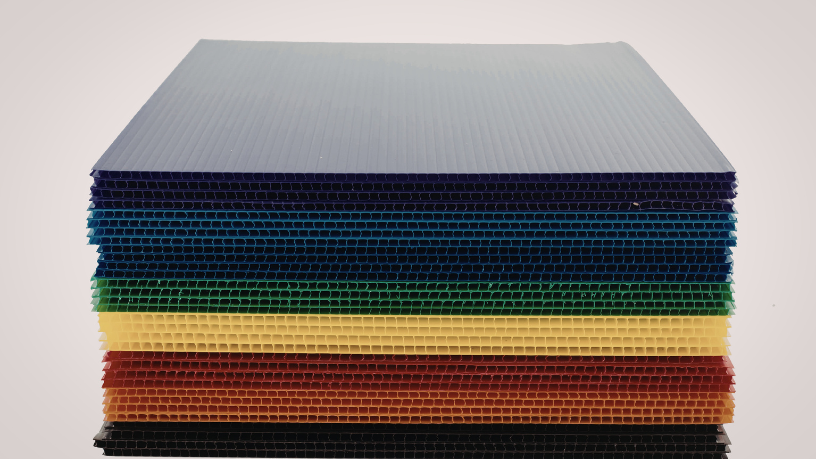 Com Elias Assum Sabbag Junior, entenda a versatilidade e a durabilidade do plástico corrugado em aplicações técnicas.